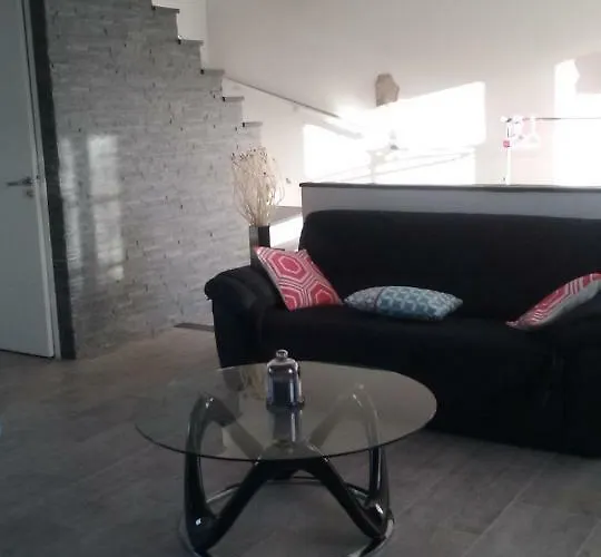 Un Air De Famille 펜션 Mauvezin (Hautes-Pyrenees)